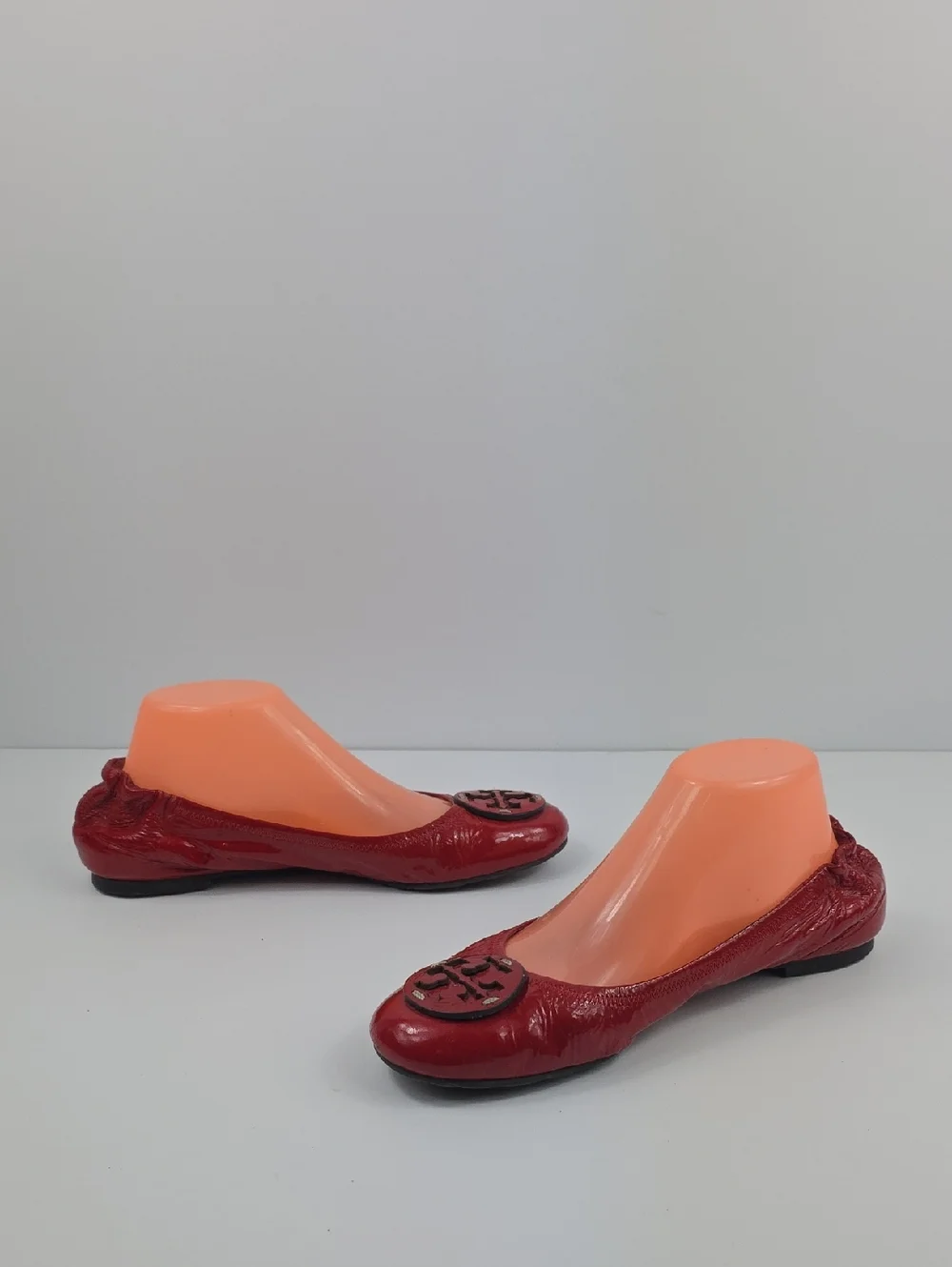 Tory Burch Reva Red Patent Leather Women's Flat Shoes‎ Size 8.5